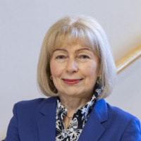 Dame Anna Dominiczak